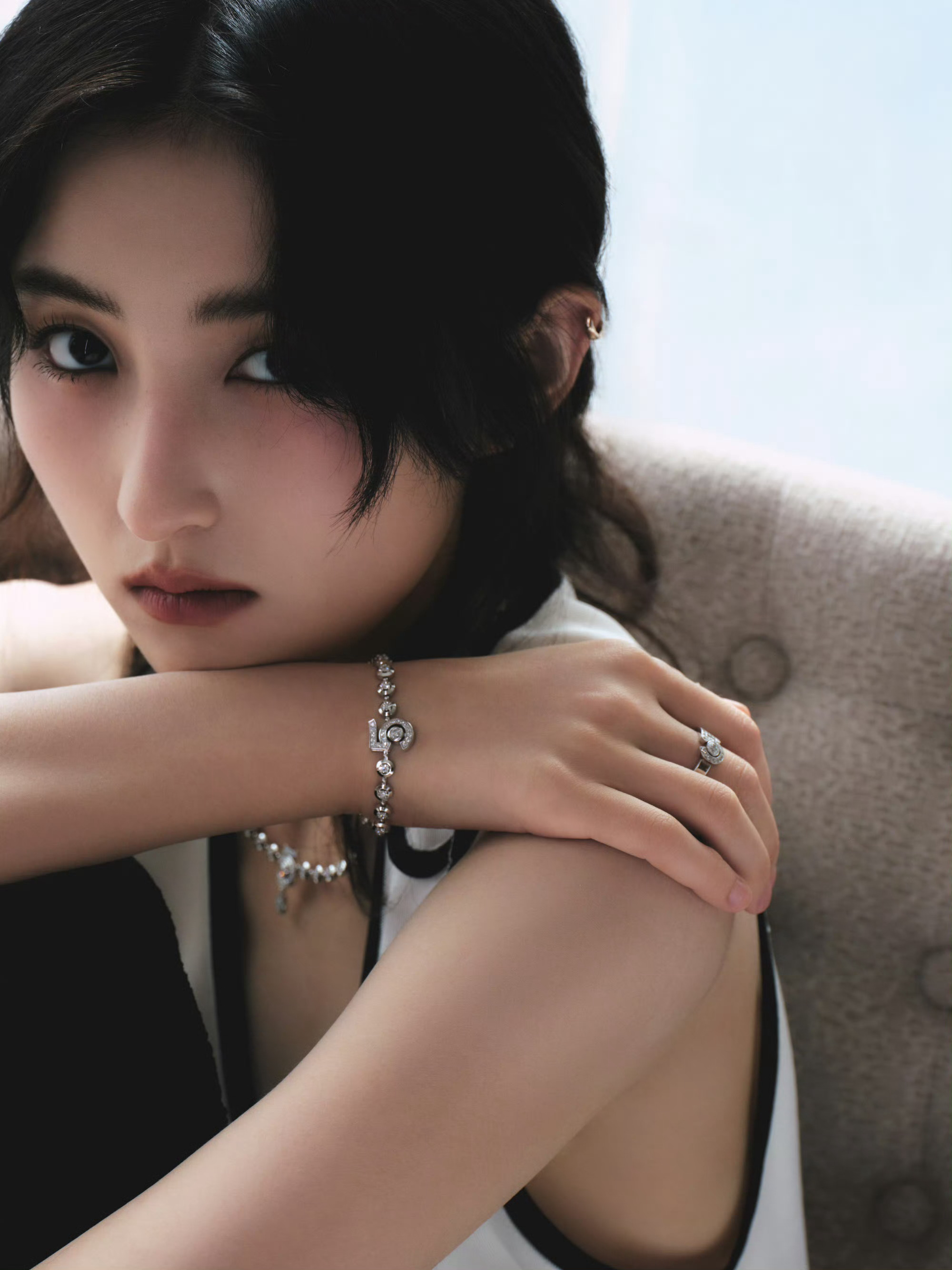 嘉柏丽尔·香奈儿选择的第 5 个香水样品、每年于 5 月 5 日举行高级定制服系