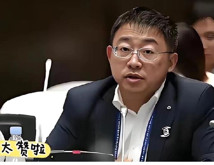 满心期待一场学术交锋，结果看得全程压抑。沈逸摆数据、讲事实，逻辑链清晰到让人叹服