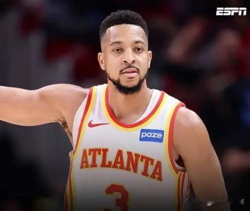 CJ-麦科勒姆在一笔关于特雷-杨的交易中加盟老鹰后，季后赛期间场均贡献19.2分