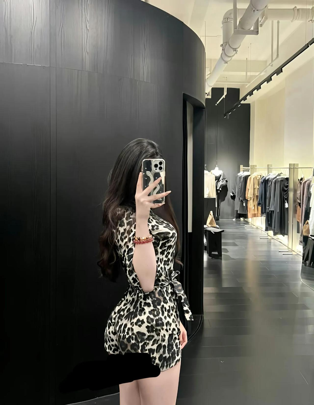 新买的衣服 yyds