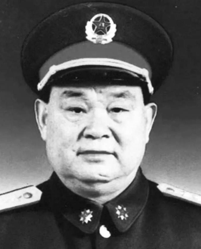 1992年3月，成都军区司令张太恒到北京开会，这时中央军委秘书长杨白冰告诉张太恒