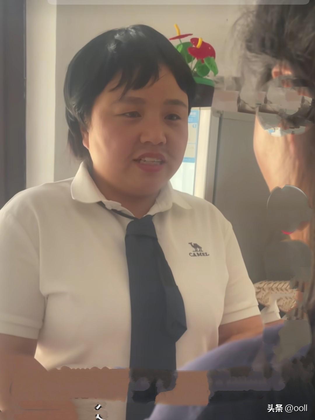 丹丹女扮男装与女老板合作拍摄短剧，这创意真不错。

短剧素材源自她的婚姻生活，她