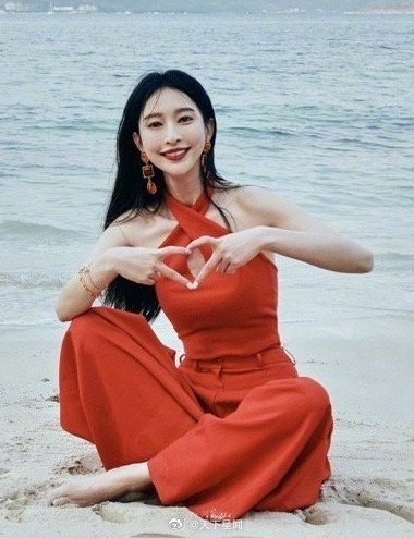 张俪 ​​​