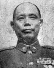 1955年，原26军军长余程万，在香港家中遭3名匪徒打劫，警察赶到，双方展开枪战