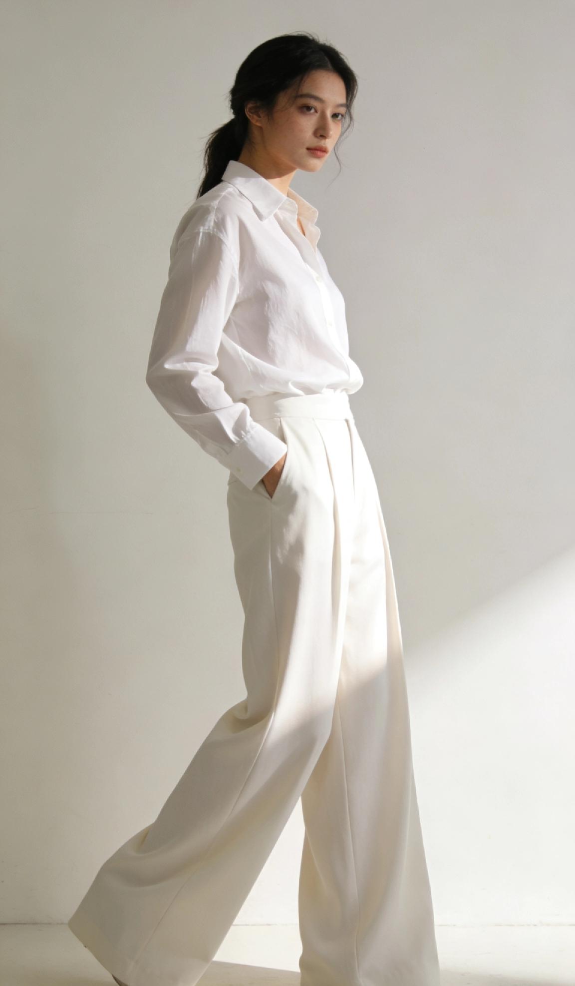 有气质的穿搭如何打造？真正高级的气质，从来不是靠贵
 
很多人以为，有气质就是穿