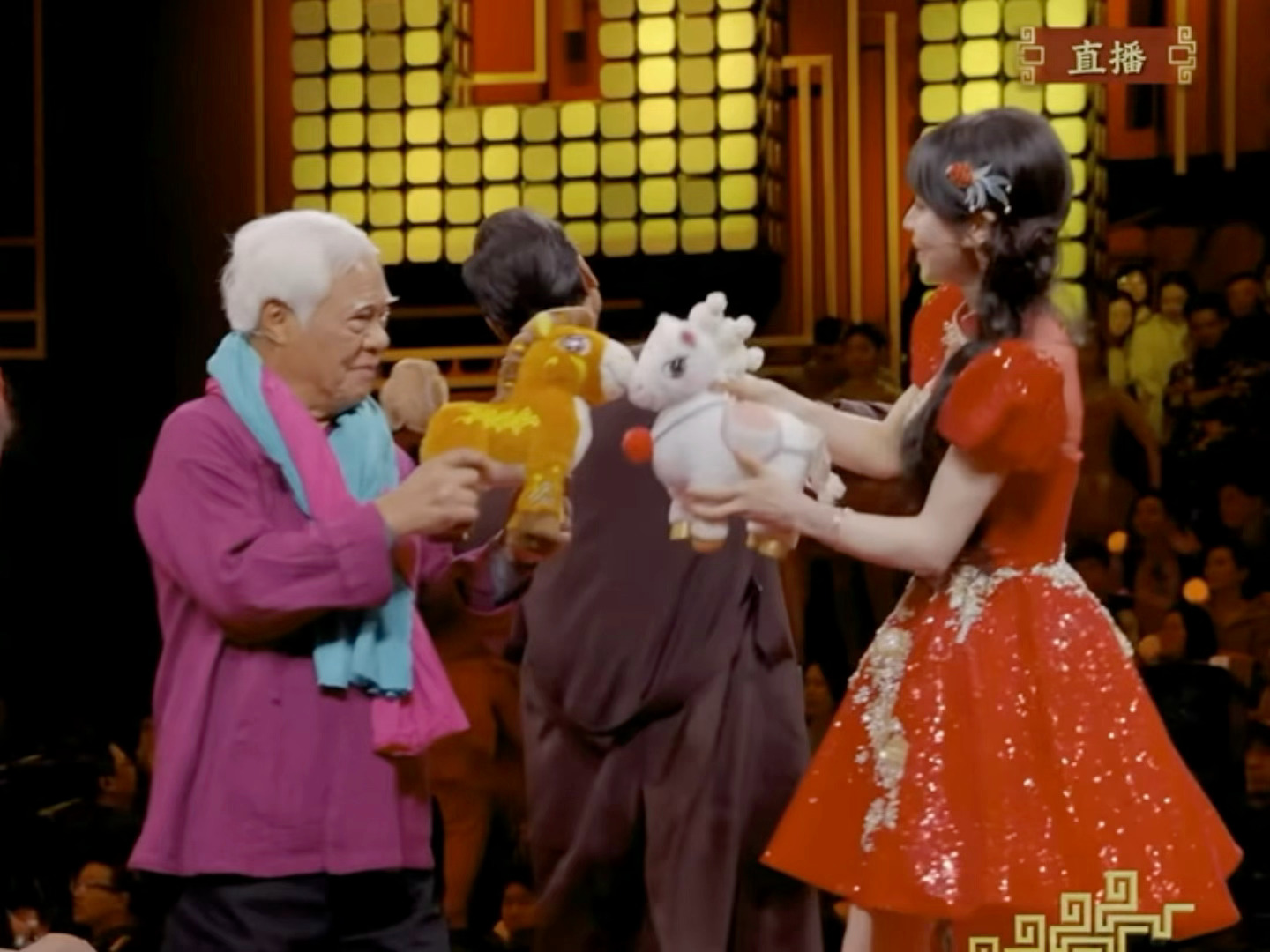 小田宝宝萌得我心都化噜！春晚