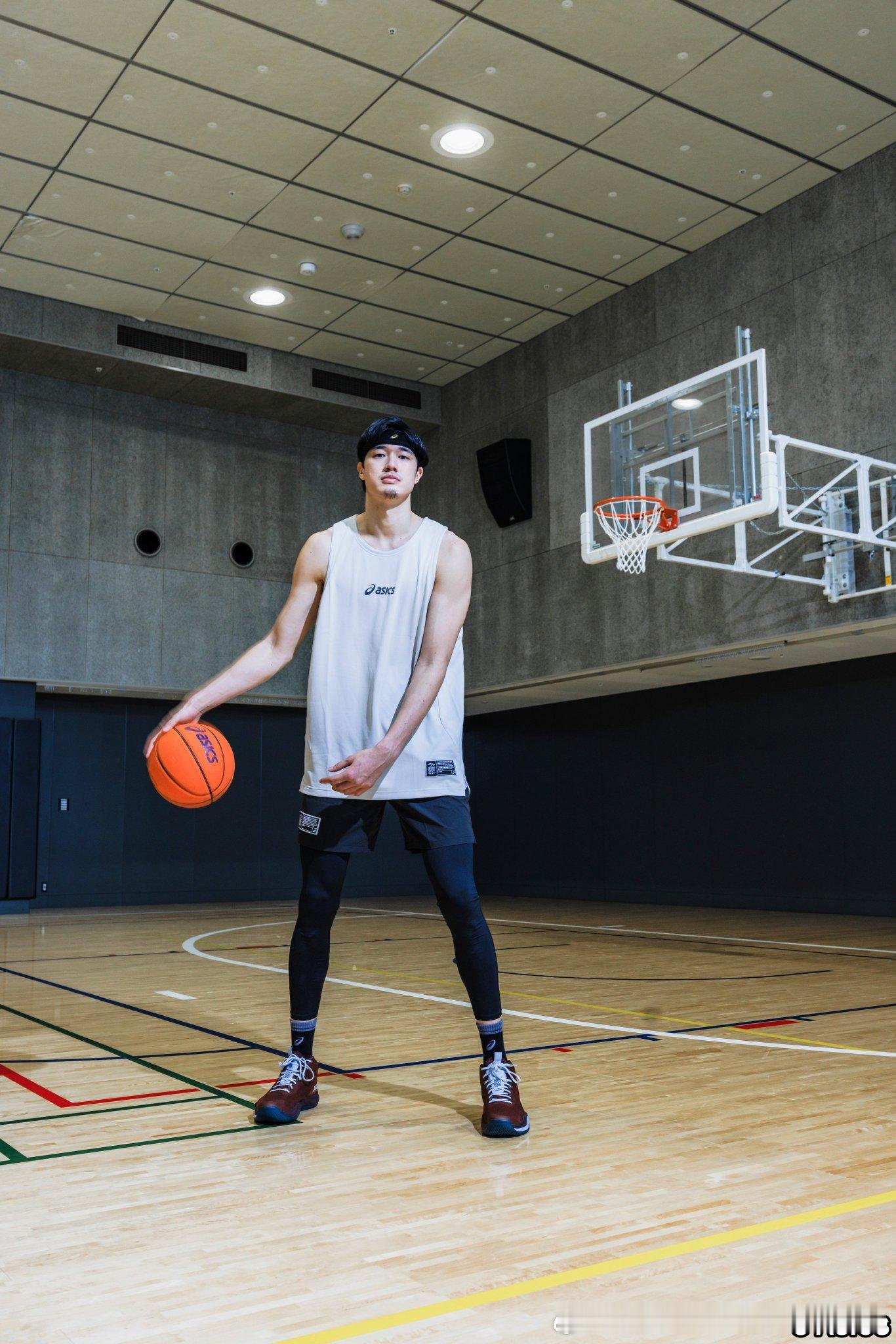 渡边雄太正式签约亚瑟士渡边雄太亚洲篮球