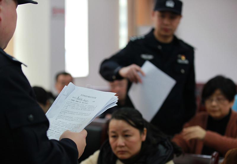 网络不是法外之地，民族底线不容触碰。宋剑仁长期在网上刻意制造民族矛盾，煽动对立，