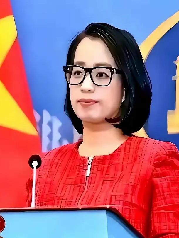 话音刚落就被自家档案打脸！
越南外交部发言人刚在例行记者会上把老调又弹了一遍，嘴