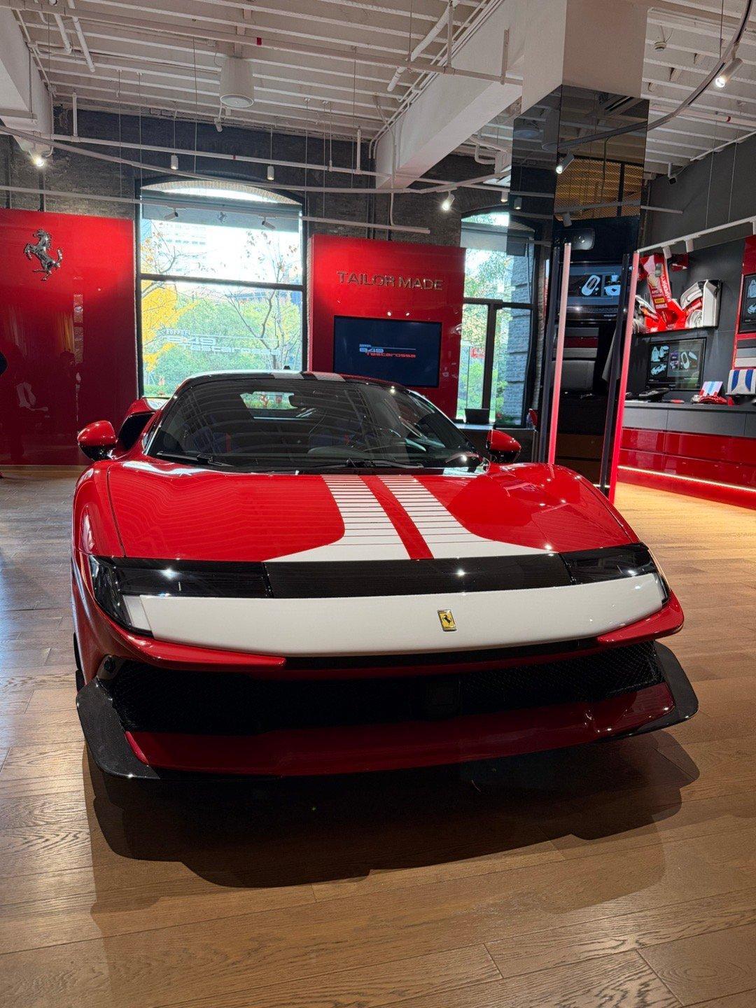 shen车视界 849 Testarossa，帅还是怪？距离初见849 Test