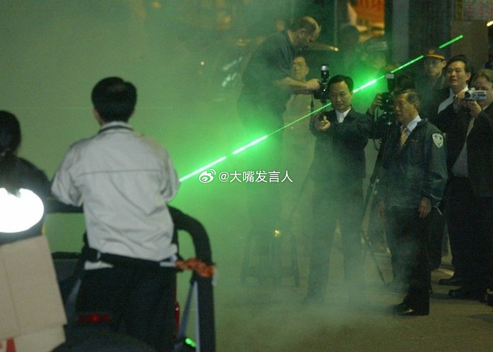 华裔刑事鉴识专家李昌钰去世   对他的认识，大概是始于他在2004年被请去调查陈