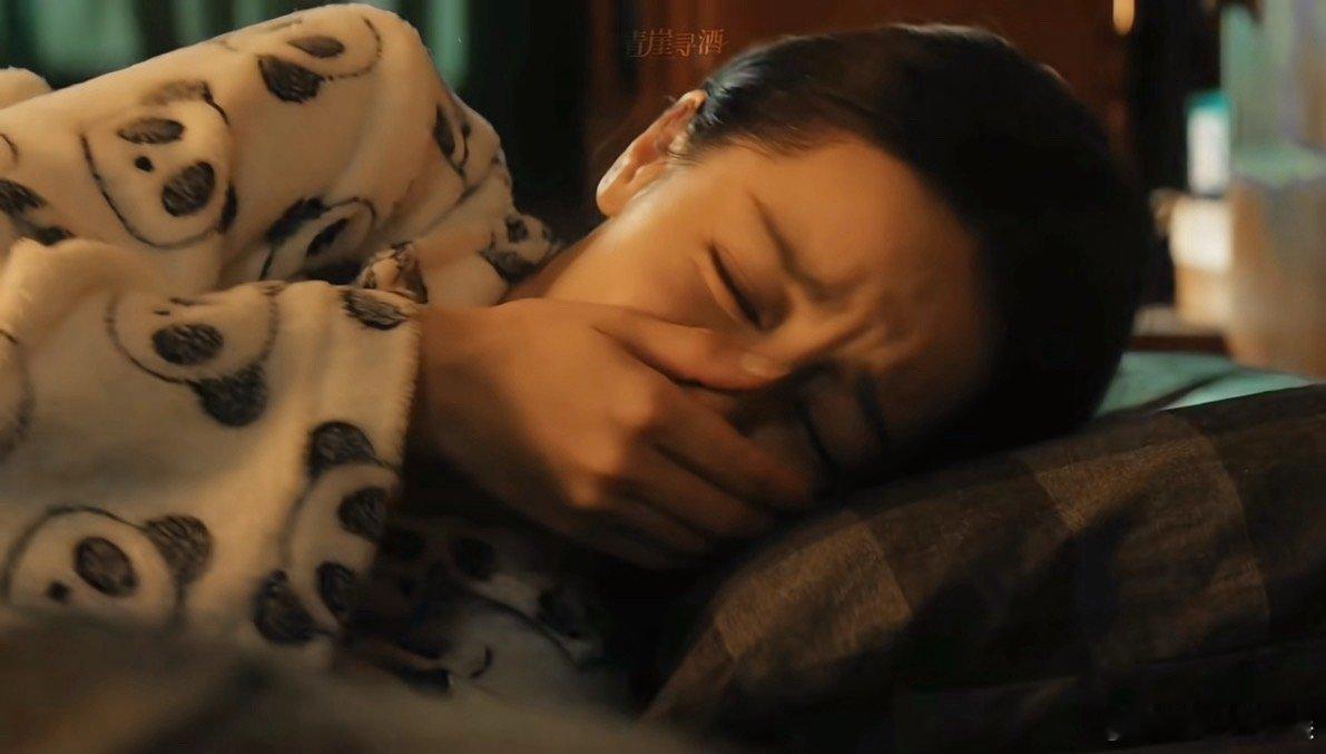 感觉这里热巴要把本体笑出来了 