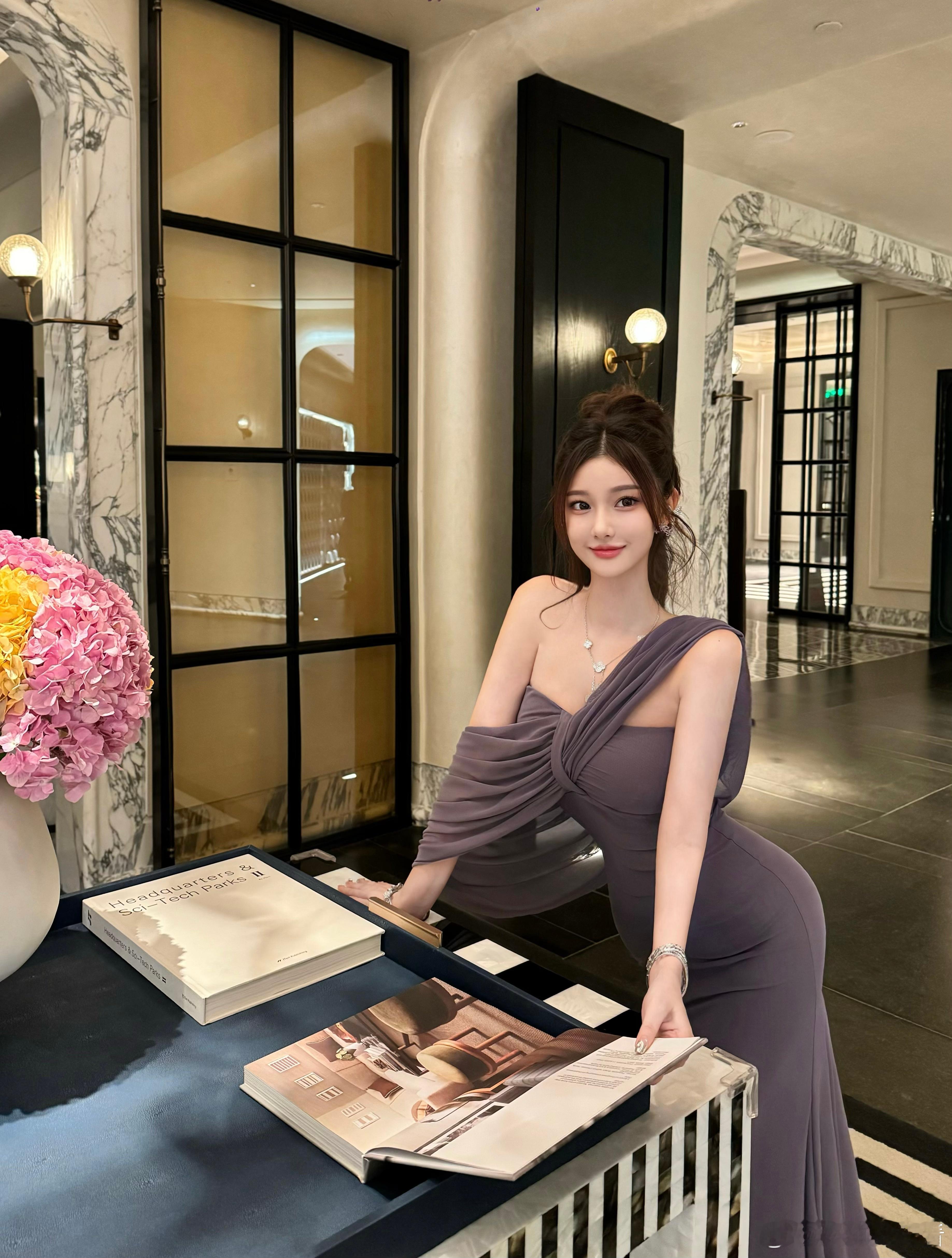 好看的小姐姐小姐姐 抄送         