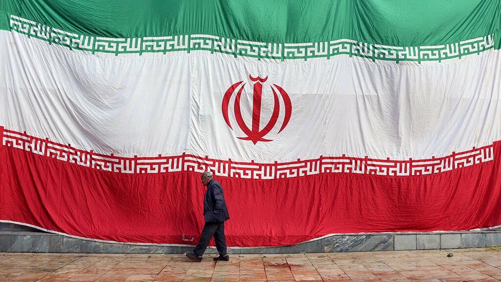 《华尔街日报》：美国公布针对伊朗的军事行动计划，唐纳德・特朗普尚未透露其战略目标