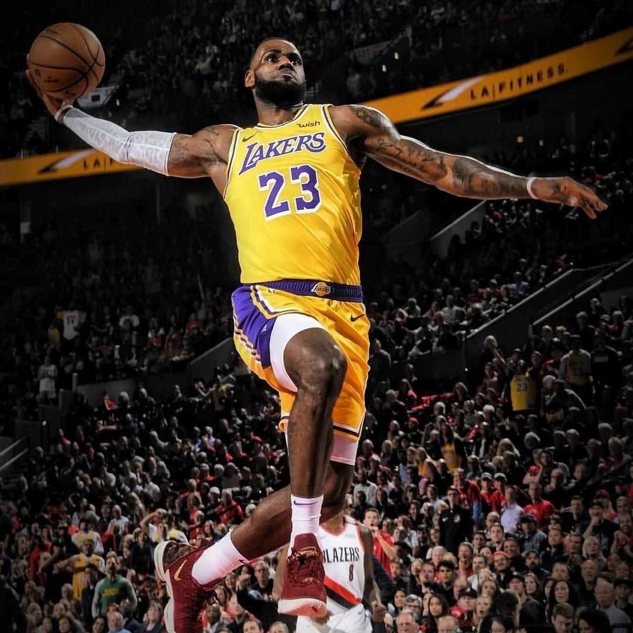 #詹姆斯出场数历史第一# 历史最长的河！詹姆斯出场数达到1611场，追平帕里什！