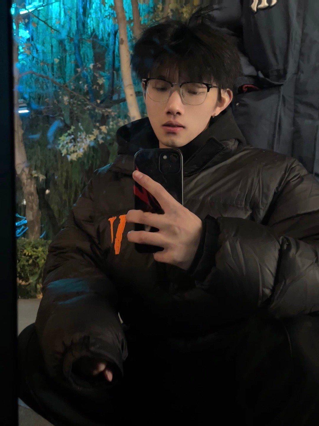 你猜我在笑什么 