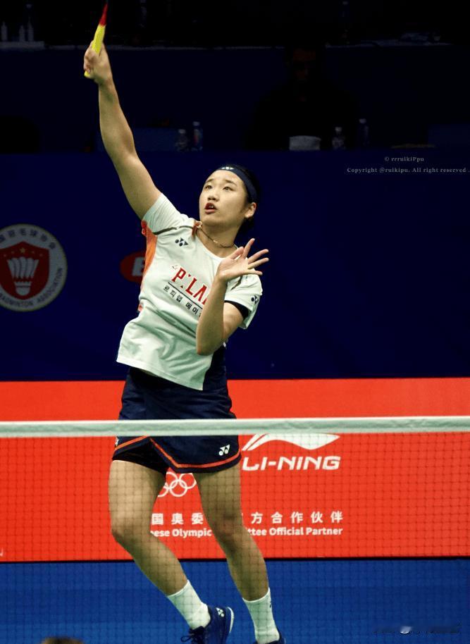 9月18日中国大师赛女单1/8决赛，安洗莹2-0横扫米娅，小局比分为23-21、