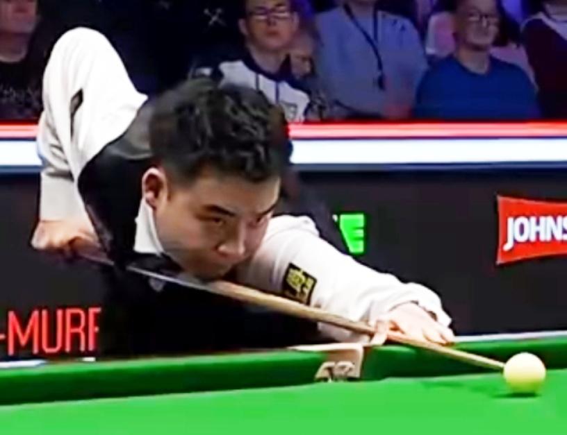 斯佳辉1-3落后凯伦，挺进斯诺克大师赛八强的希望堪忧！
 
 
北京时间1月13