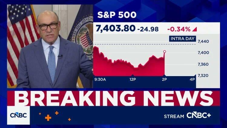 美联储周三以9票赞成、3票反对决定维持联邦基金利率在3.5%至3.75%不变，但