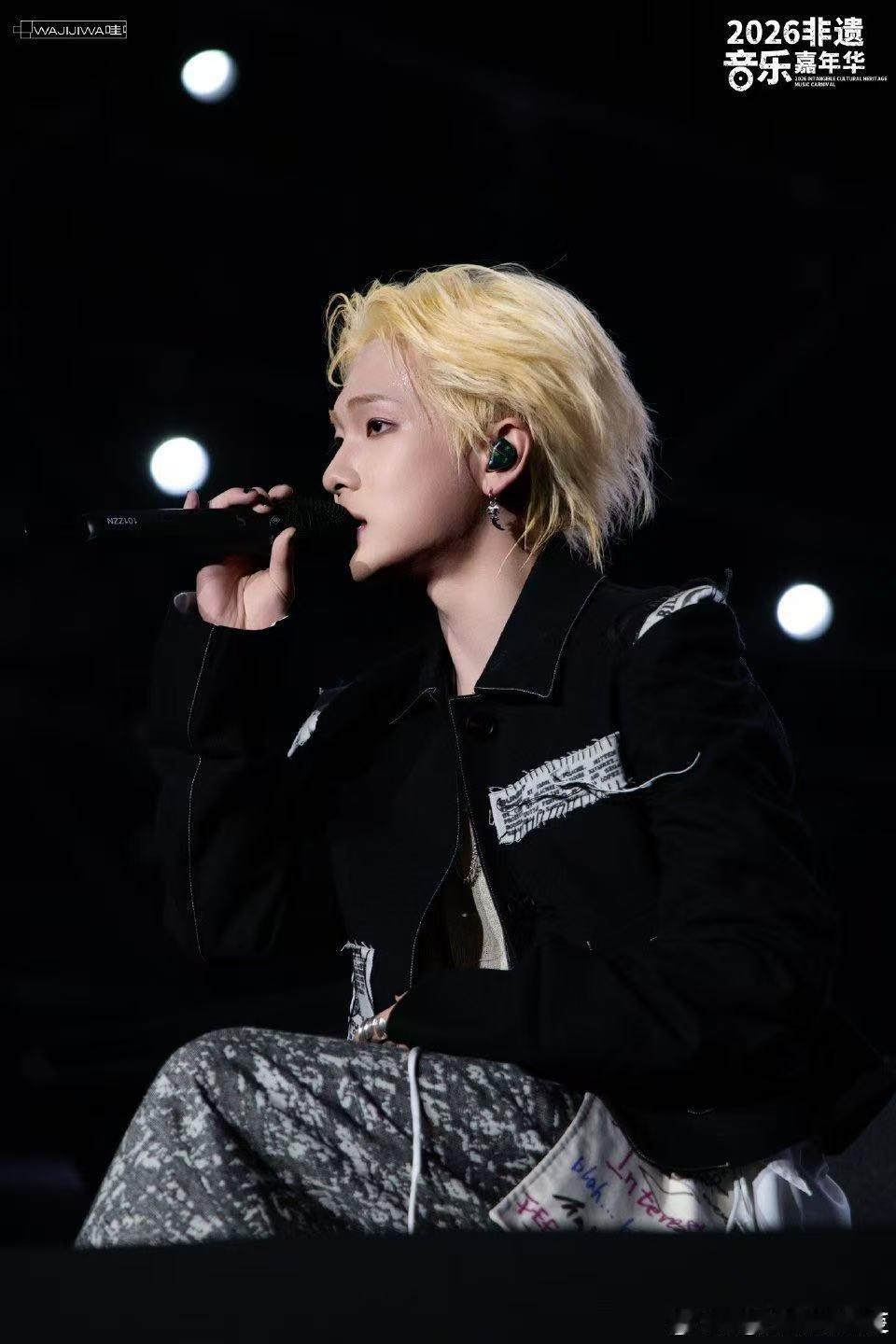 周震南唱古风OST反差感 “有一美人兮，见之不忘。”这句词被唱过很多遍，但周震南