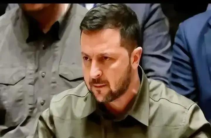 乌克兰现在才看明白！谁是敌谁是友！乌克兰打了三年的仗，才知道谁是真正的朋友，谁是