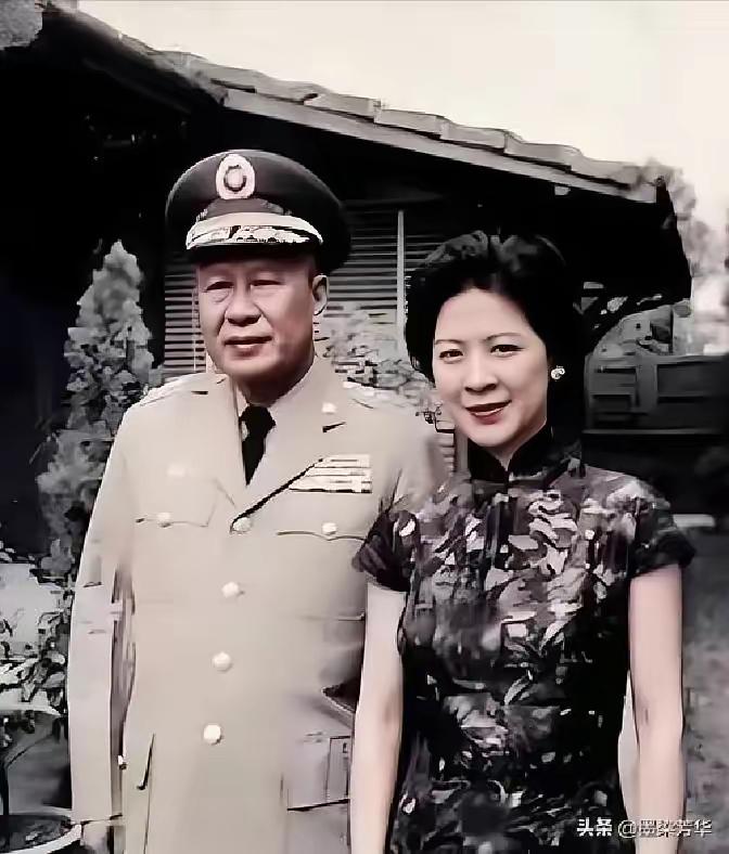 1930年，白崇禧出差时找了一个情妇，妻子逼着他斩断孽缘，可情妇已经生有一子，妻