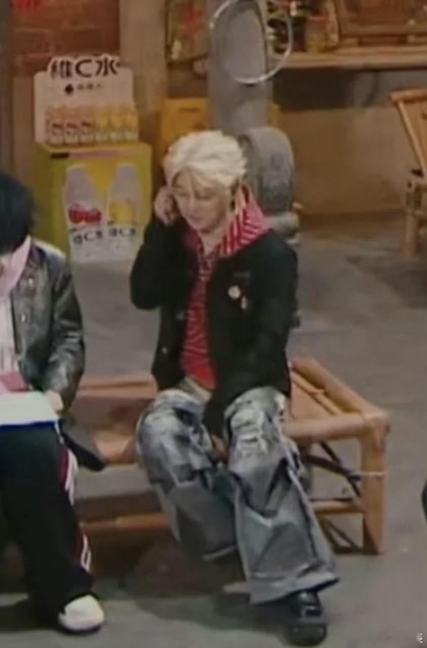 可是妈妈何炅不是别的黄毛大侦探大侦探11季太惊喜！何炅黄毛造型登场，帅气又可爱，