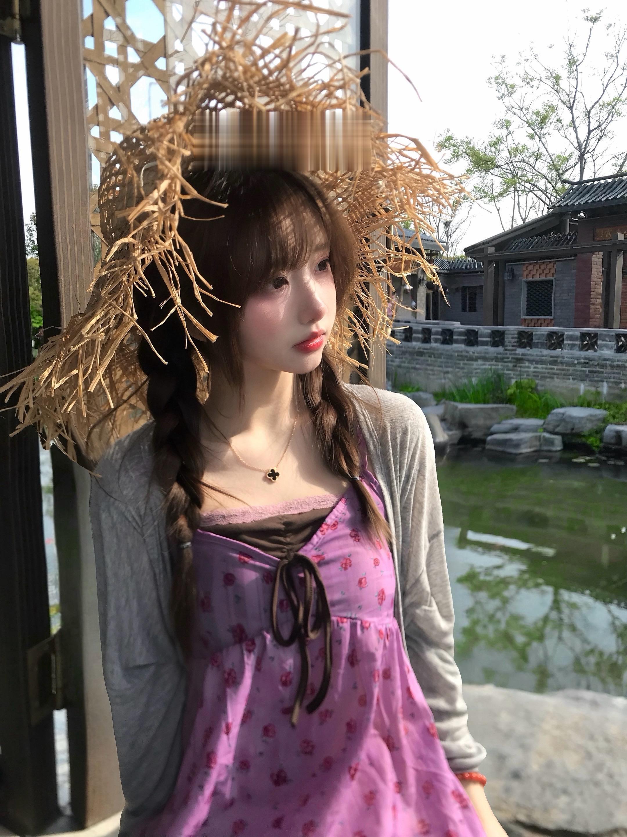 当我发现我珍视之人 对我竟没有半分不舍 于是我终于释怀