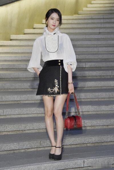 香奈儿再开首尔大秀，十年前都谁去了？今天Matthieu Blazy执掌后的首个