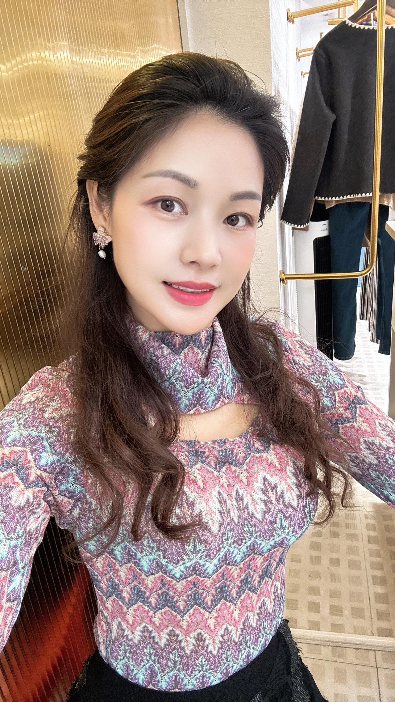 与时光温柔以待，与岁月彼此相安穿搭我的日常 自拍🤳