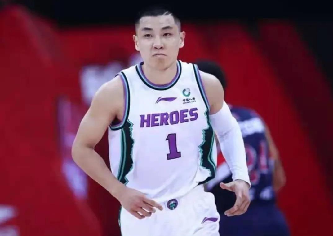 说实话，高诗岩现在的状态之所以表现的不尽人意！我认为最大的原因就是他的年龄越来越