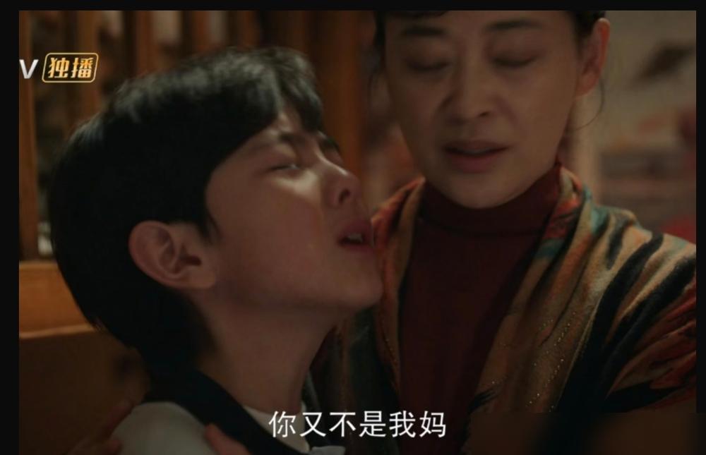 最近追《好好的时光》，根本停不下来。
2026年刚爆的温情年代剧，央视一套黄金