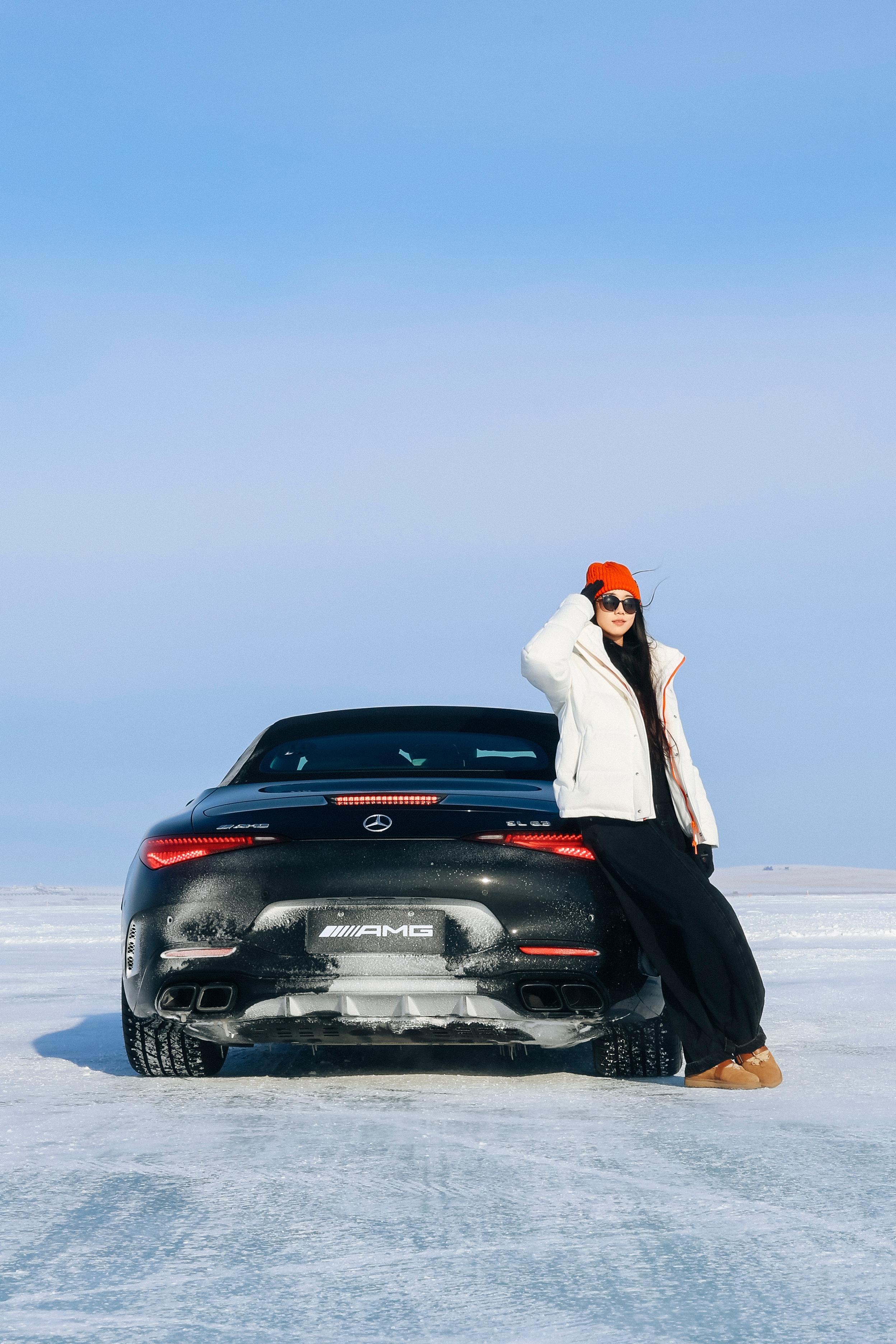 朋友们早早早！周一好～不好的话，坚持一下，还有三天就到元旦了早安卷妹的唠嗑