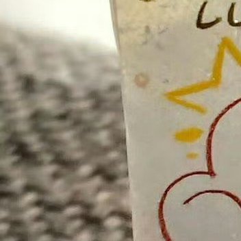 养权重❗❗❗尊敬的先生我希望在你的Fendi里找一个Gucci的角落我希望在你的