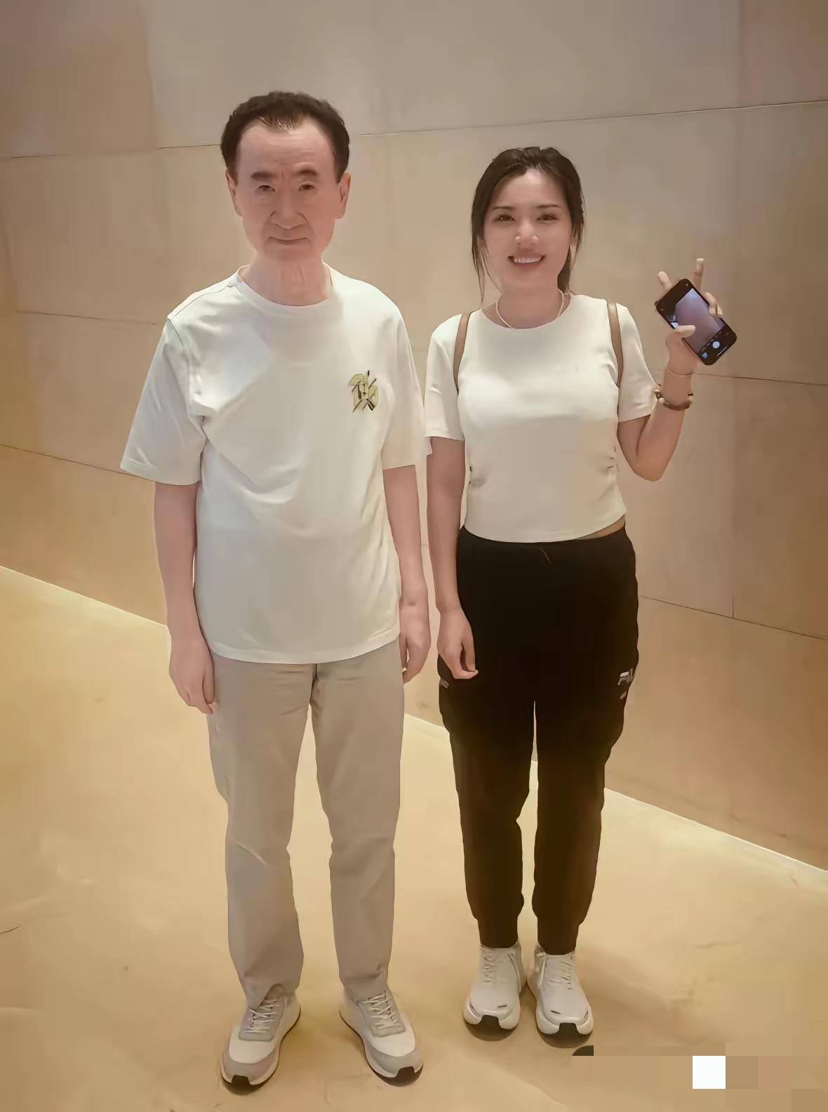 生意大环境不好影响下，王总明显看上去压力大了不少