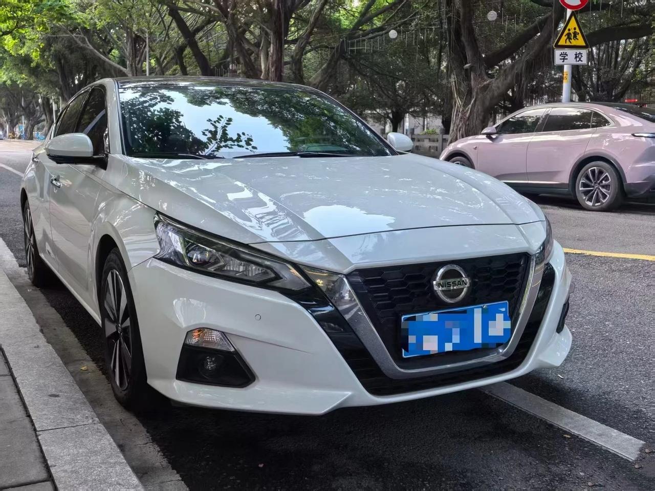 12万左右买二手天籁，舒服是真的但别买错版本
二手天籁适合把舒适感放前的人。它的