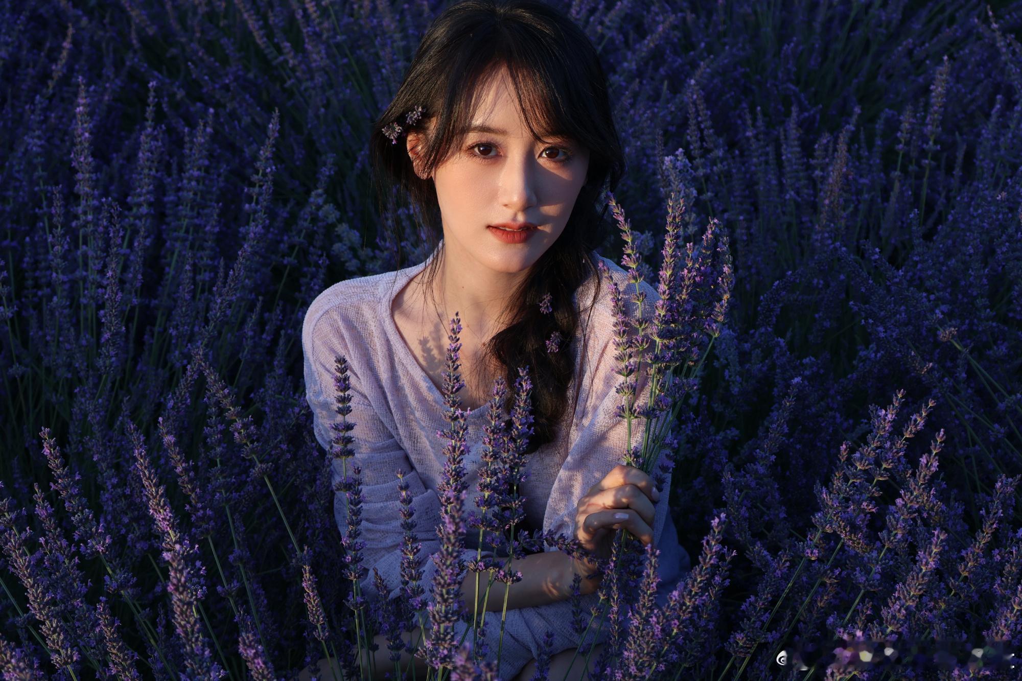 袁冰妍ins更新，好美[期待] ​​​