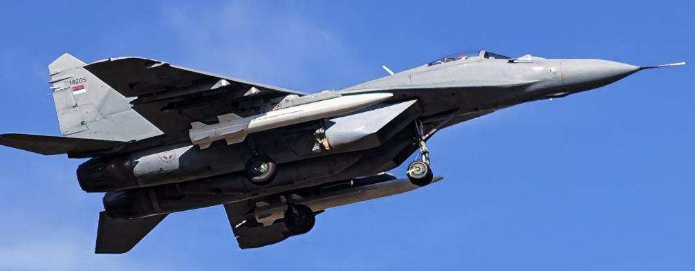 中国导弹破局！2026年3月9日，塞尔维亚航空新闻门户网站tango six一张