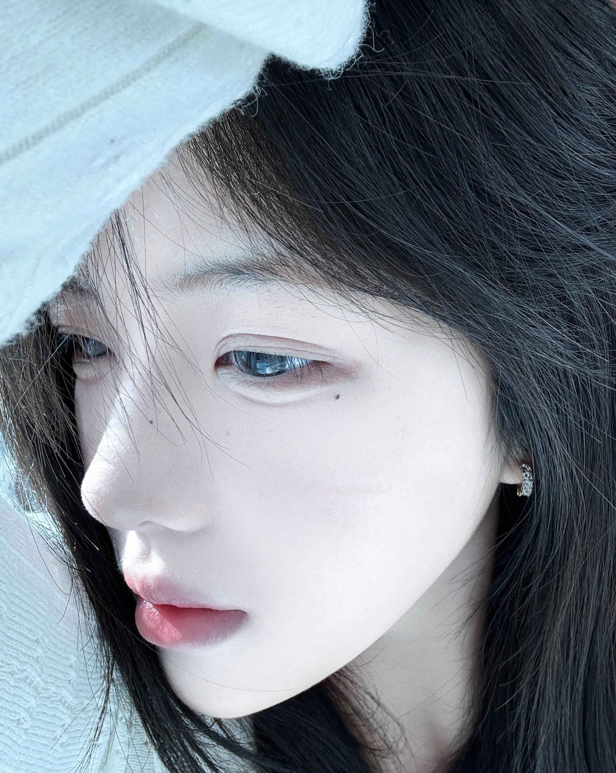 ₍₋︨︡ₒ₋︧︠₎