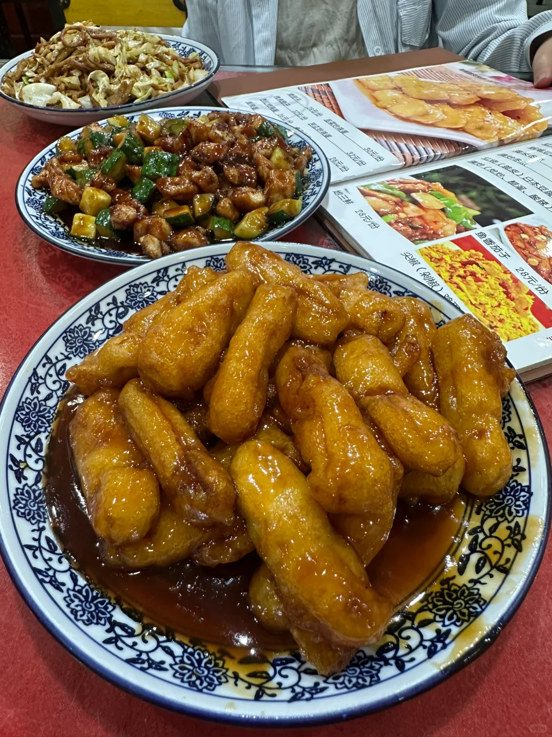 真的会爱死北京这种家常菜小破店🥹。。。