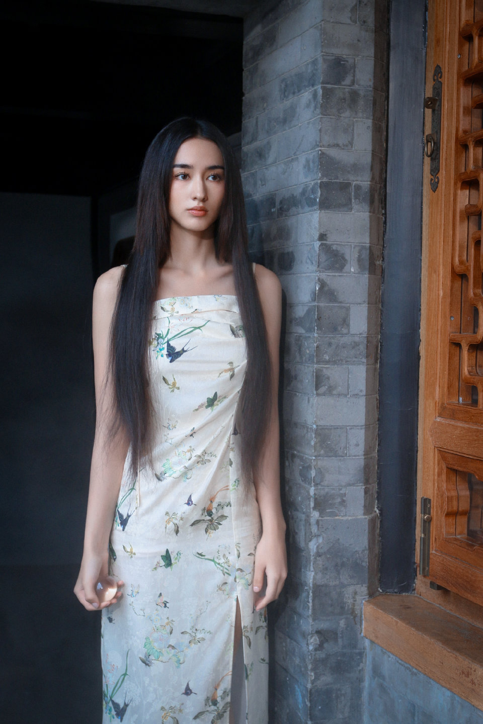 盘正条顺说的就是李宛妲这样的吧 00花里最美的存在…… ​​​