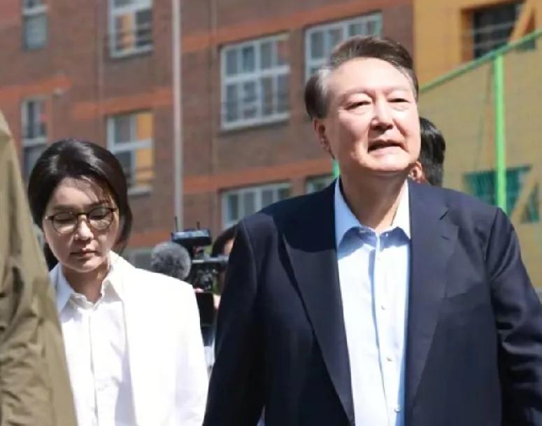 尹锡悦和金建希所涉及案件全部被重启调查，这对夫妻的结局已被注定！
当地时间6月5
