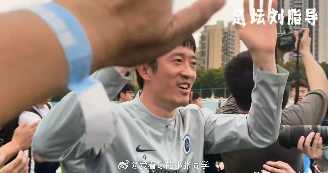 陈涛问“啥是比耶”，季家葆的手套，深圳新鹏城期待四月胜利1“哇”的一声！2026
