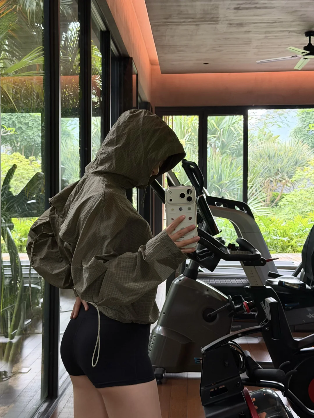 🌳🌳我的健身房直接长在森林里