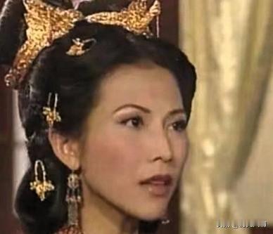 1634年，李自成麾下猛将高杰与掌管全军后勤的邢夫人私情败露，二人密谋连夜出逃，