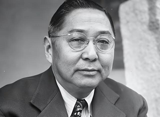 孙中山唯一的儿子孙科，1949年拒绝跟随蒋介石去台湾，蒋介石在日记里怒骂他是“阿