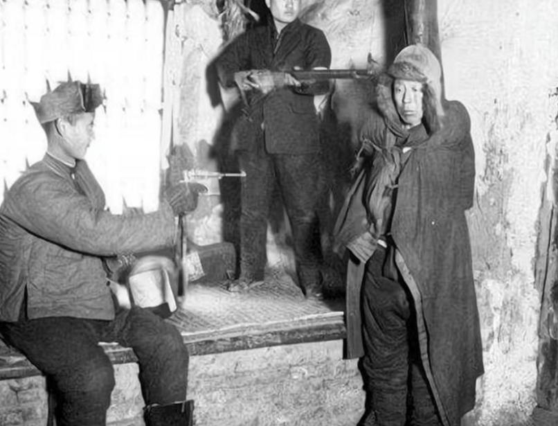 1950年，贺兰警察队长郭栓子反叛解放军进山为匪，宁夏军区副司令曹动之被其袭击身