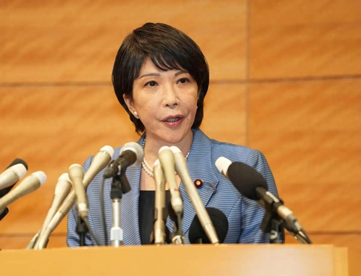 2026年4月25日，日本防卫省扔出一颗“历史烟雾弹”：消失79年的“大佐、中佐