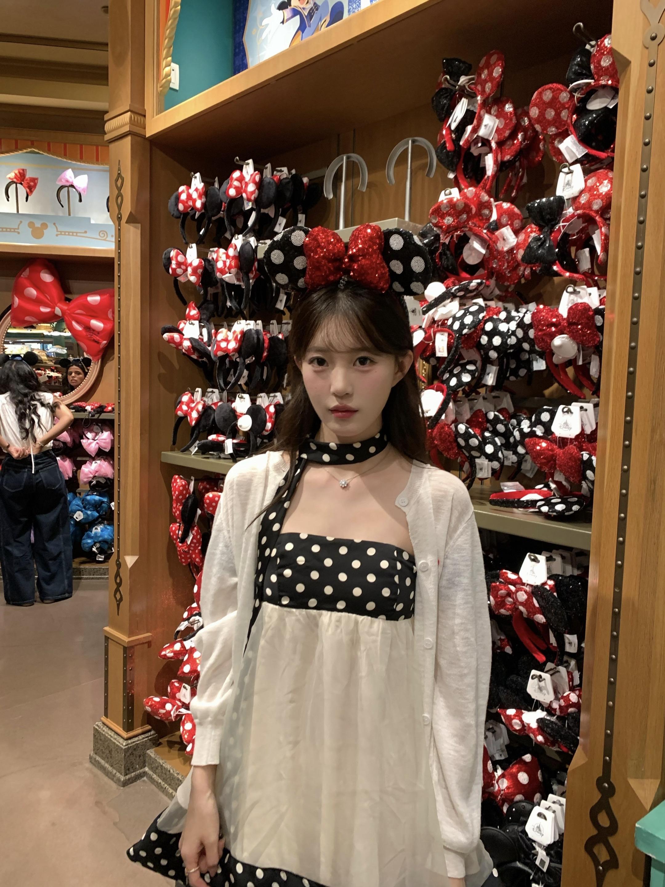 我爱上一个女孩 她性格有点古怪