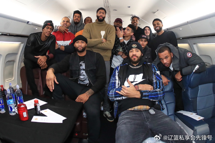 湖人本赛季至今交出45胜25负的出色战绩，胜场数比负场数多出20场，赛场状态相当